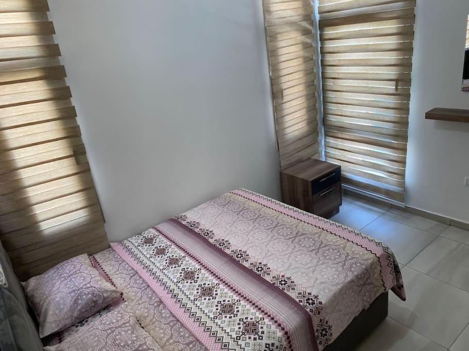 Girne/Zeytinlik 2+1 Muhtesem Terasli Daire Exteriör bild